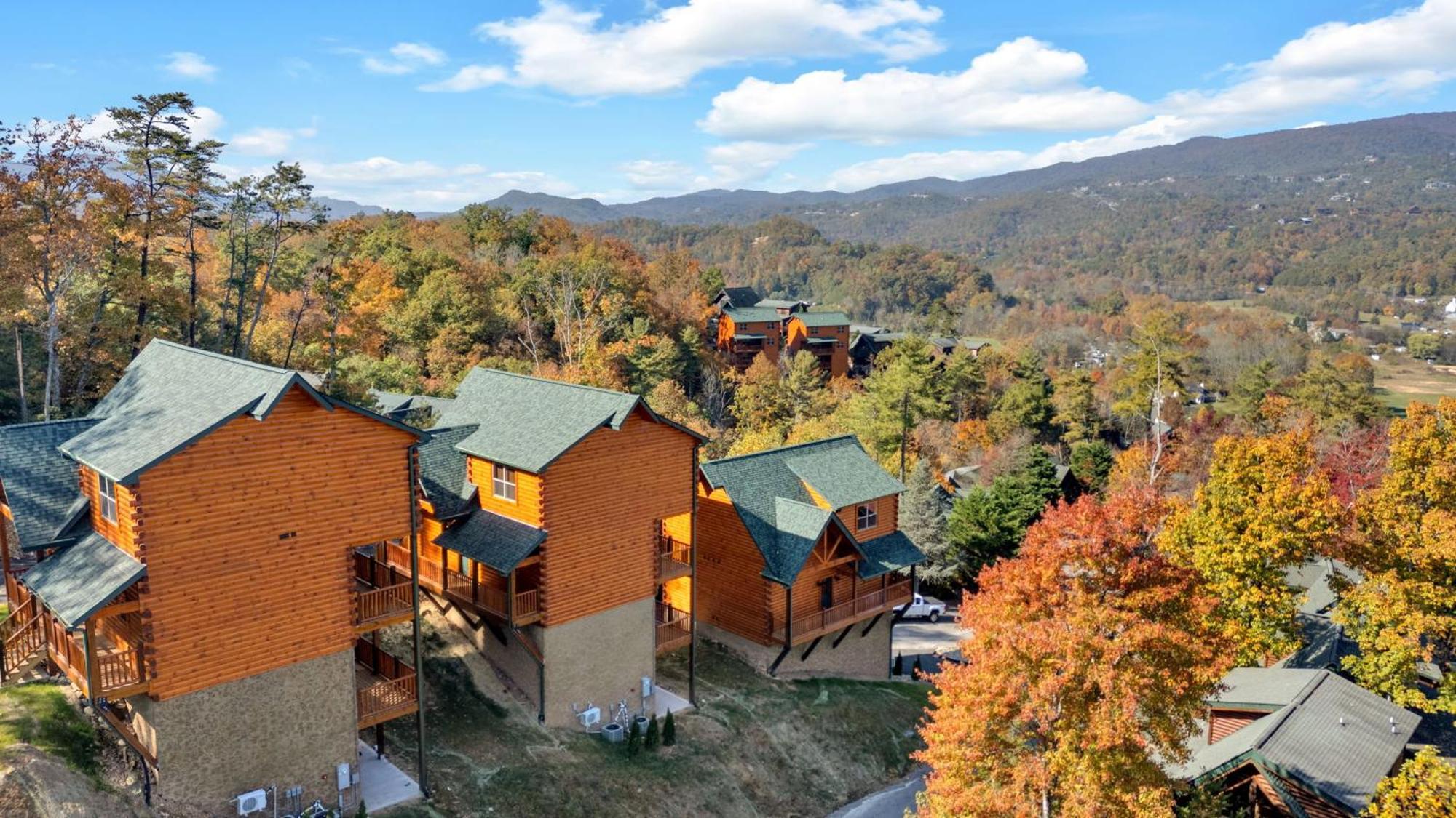 New Luxury Cabin With Indoor Pool, Hot Tub, & Theater Vila Pigeon Forge Exterior foto