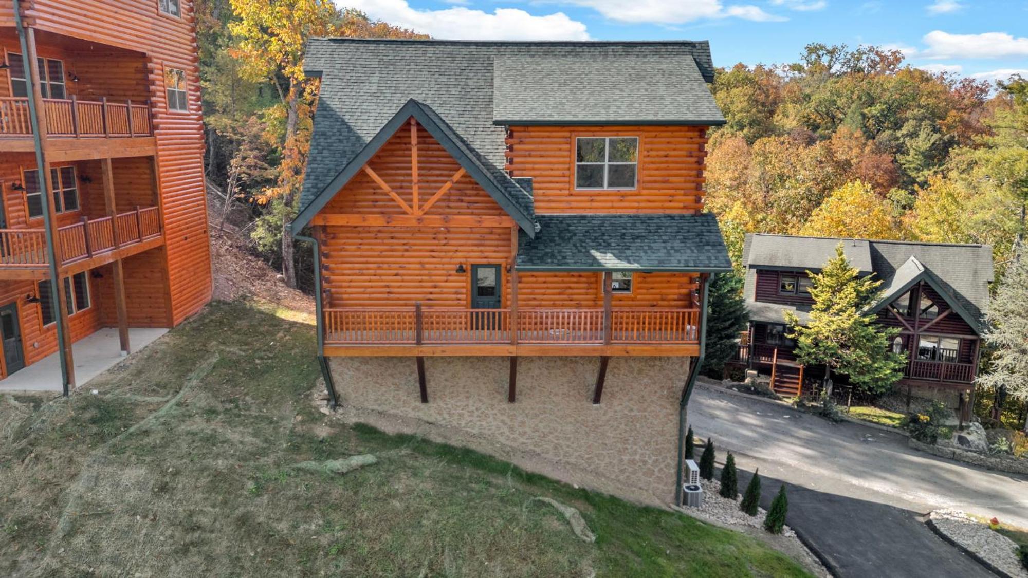 New Luxury Cabin With Indoor Pool, Hot Tub, & Theater Vila Pigeon Forge Exterior foto